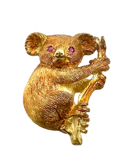 Vintage 18K Gold Koala Bear Brooch With Ruby Eyes