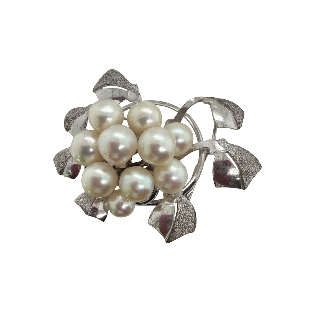 full view of Vintage Sterling Silver Cultured Pearl Cluster Brooch Pendant 