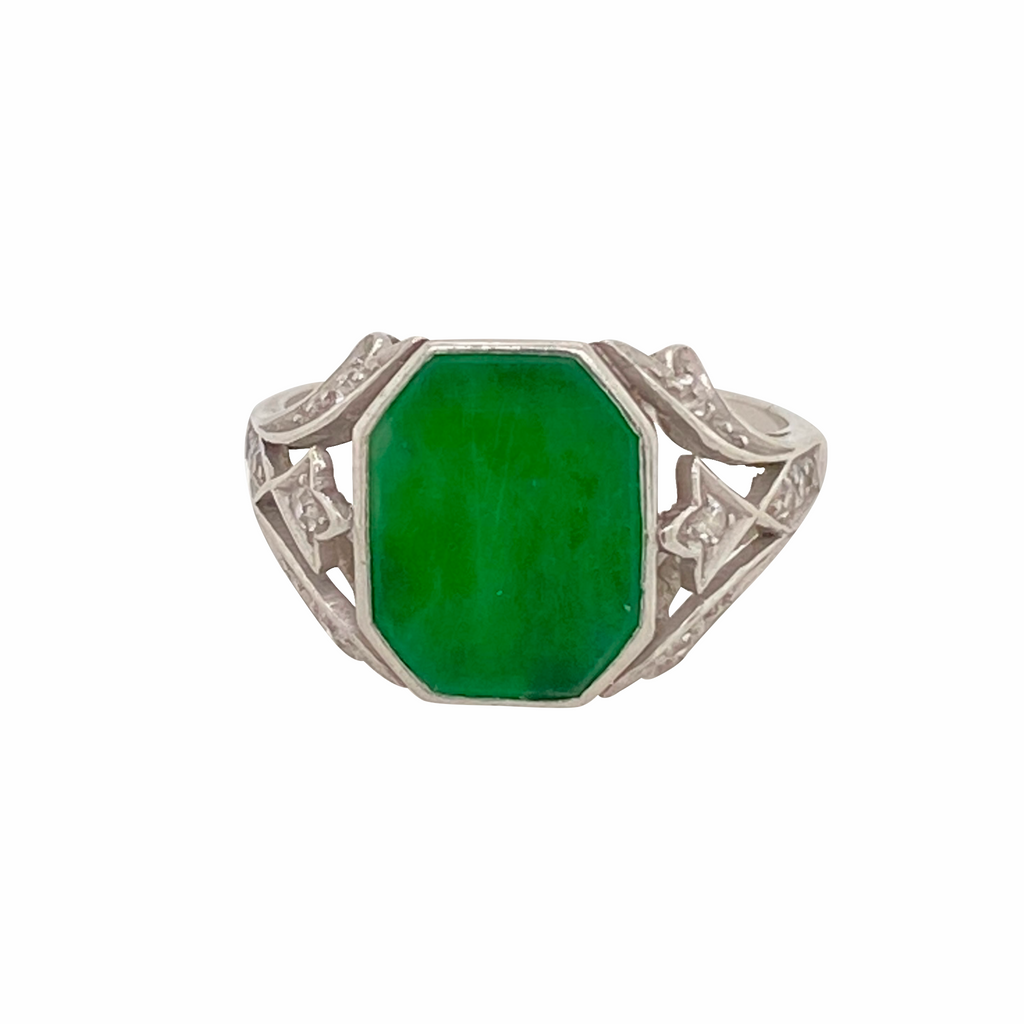 Antique Edwardian Platinum Diamond and Jade Jadeite Ring view of ring face