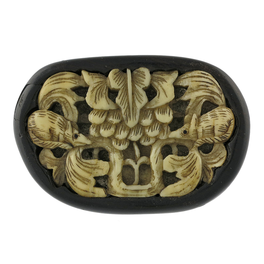 Japanese Meiji Period Carved Netsuke With Rats